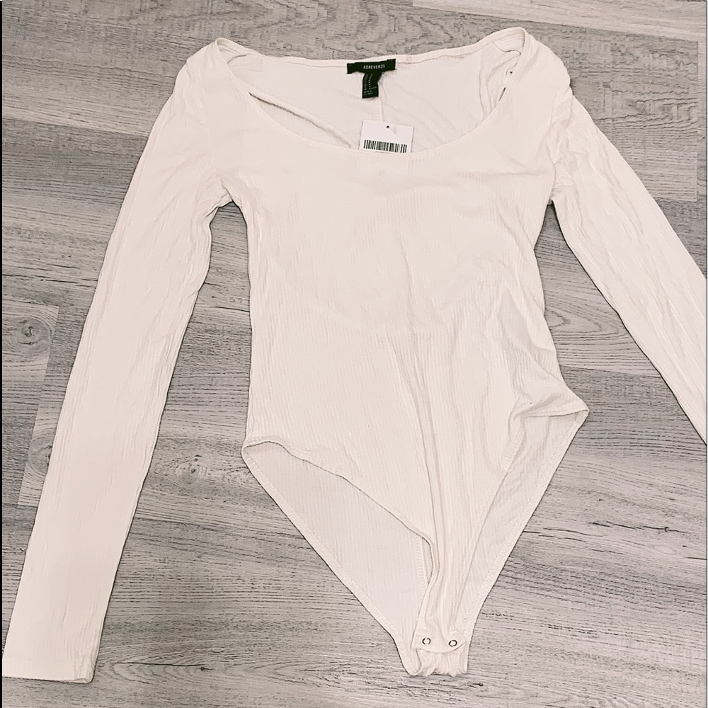 NEW scoop neck long sleeve bodysuit